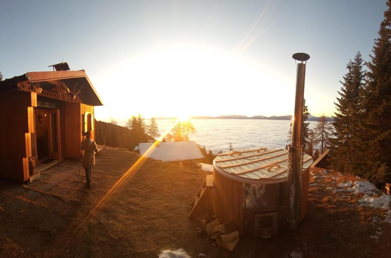 Chalet Petit Kanzelhohe Bagian luar foto