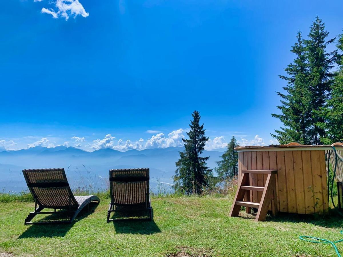 Chalet Petit Kanzelhohe Bagian luar foto