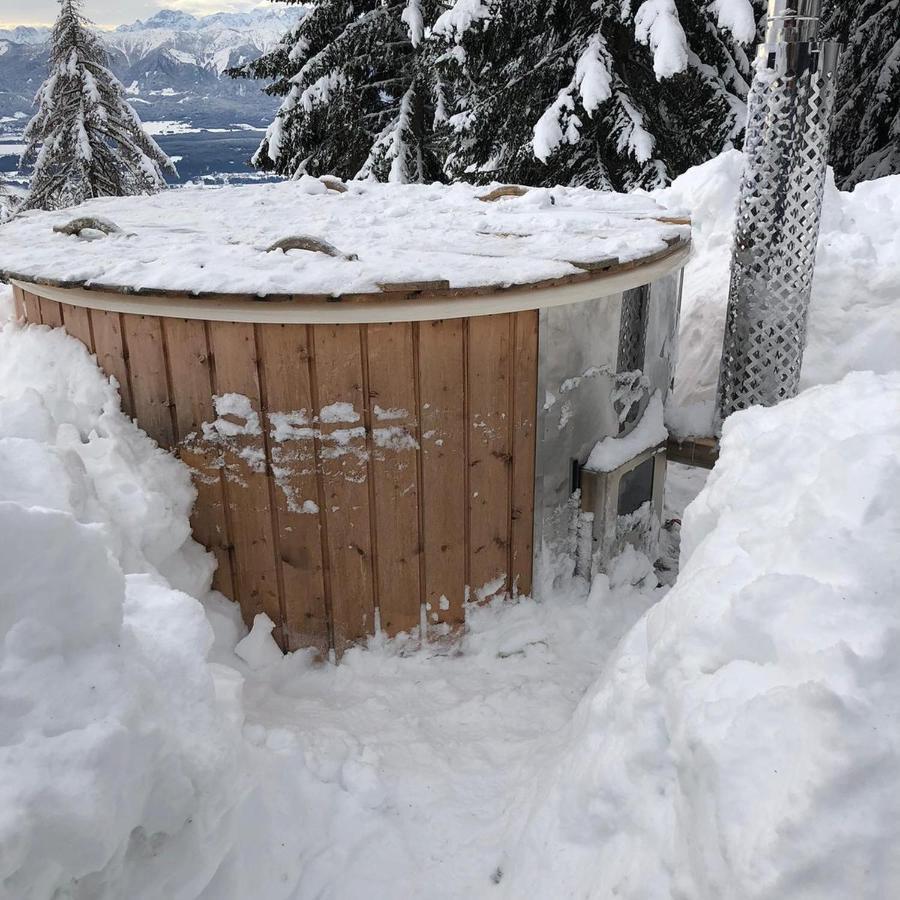 Chalet Petit Kanzelhohe Bagian luar foto
