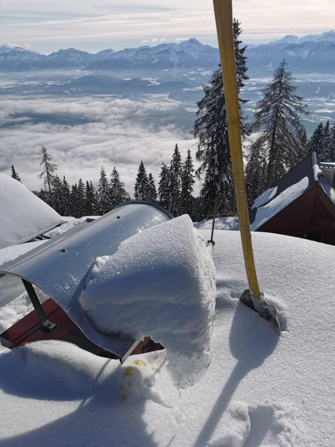 Chalet Petit Kanzelhohe Bagian luar foto